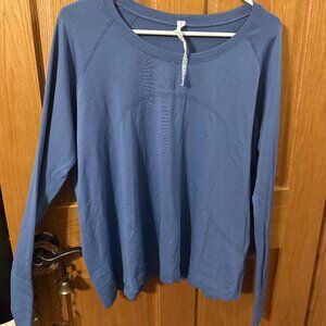 PLUS Women's Athletic Top